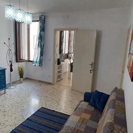 A Due Passi Da Tutto House Enea Apartmán *