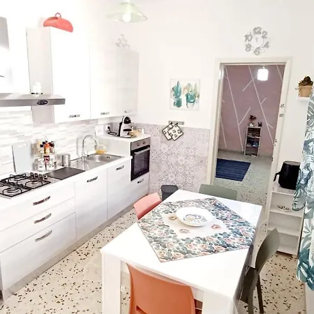 A 2 Passi Da Tutto House Enea * Trapani