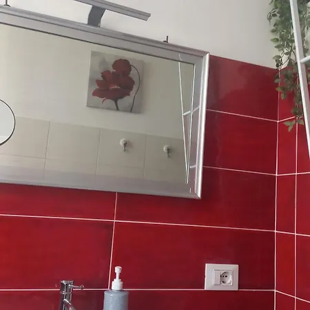 Apartmán A Due Passi Da Tutto House Enea *